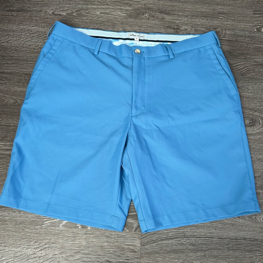 PETER MILLAR MENS PERFORMANCE GOLF SHORTS